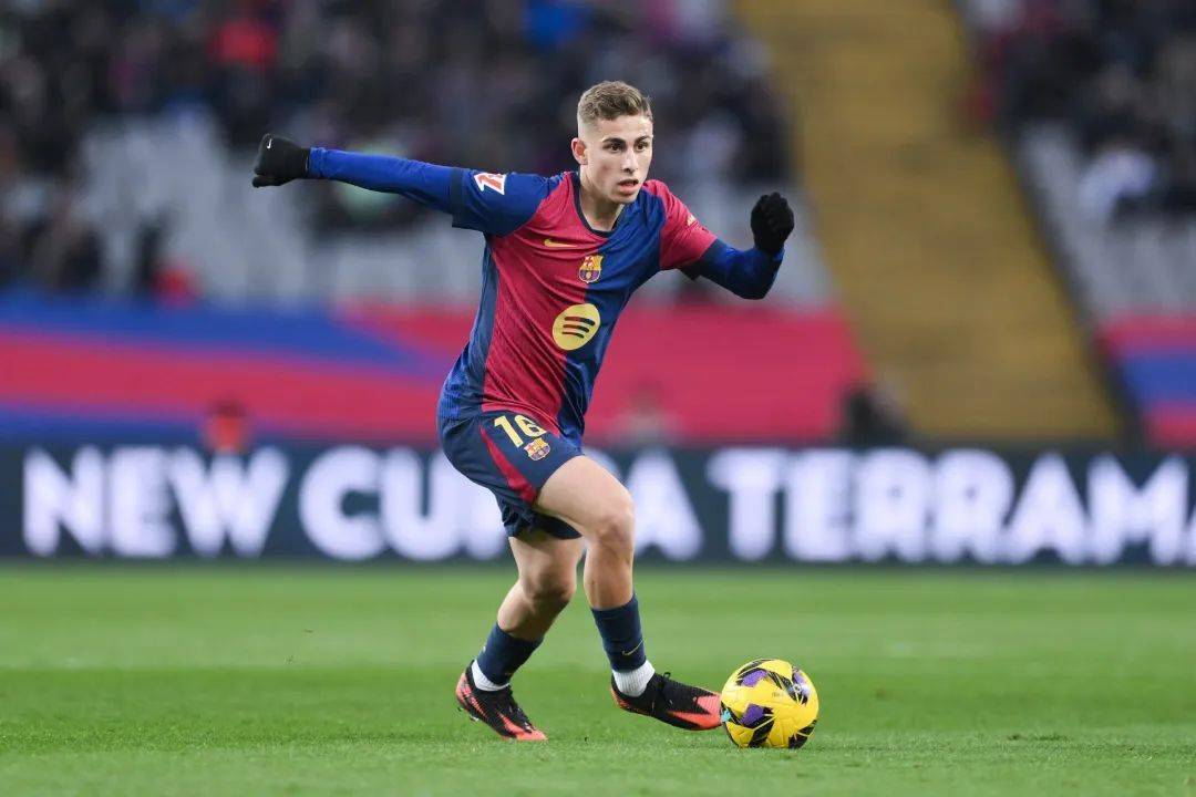 爱游戏APP-JackeyLove新星爆冷表现突出，拜仁前途光明！